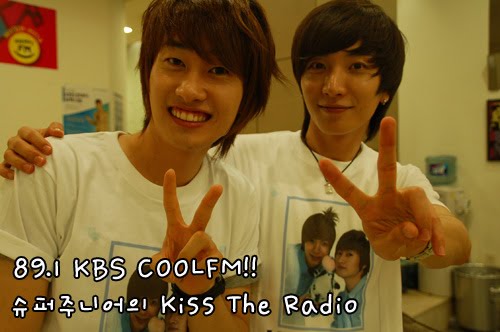 [Kisstheradio.jpg]