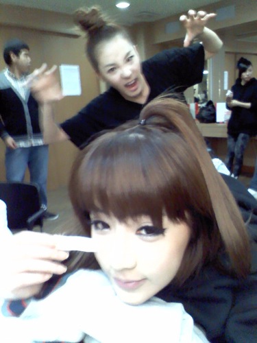 [dara091031-3.jpg]