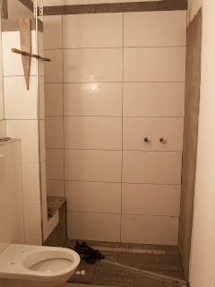 Bautagebuch PB: Wandfliesen Bad