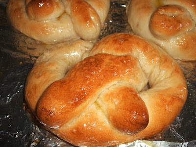 airplane pretzels