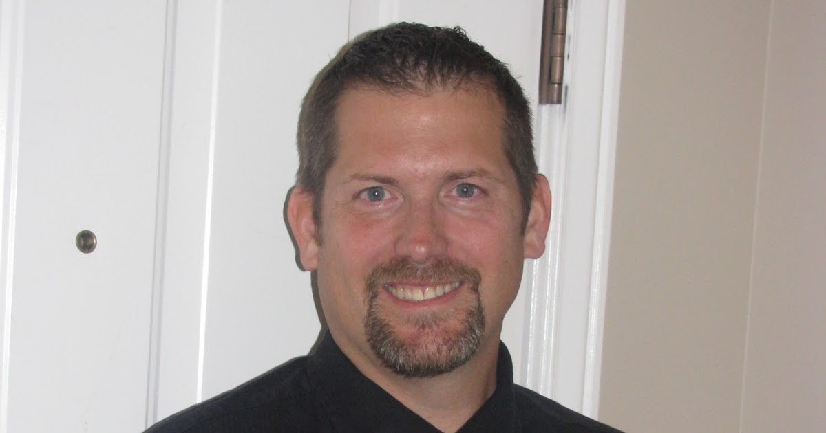 The Skelly Scoop I kissed a 45 year old man today!