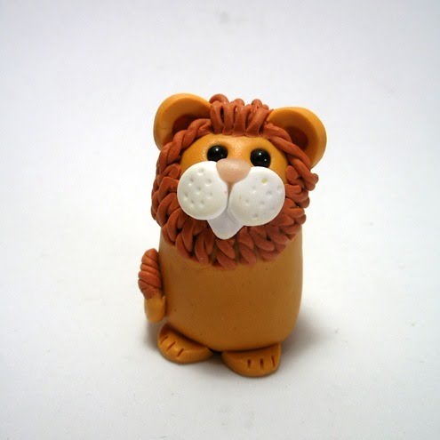 Lion Clay