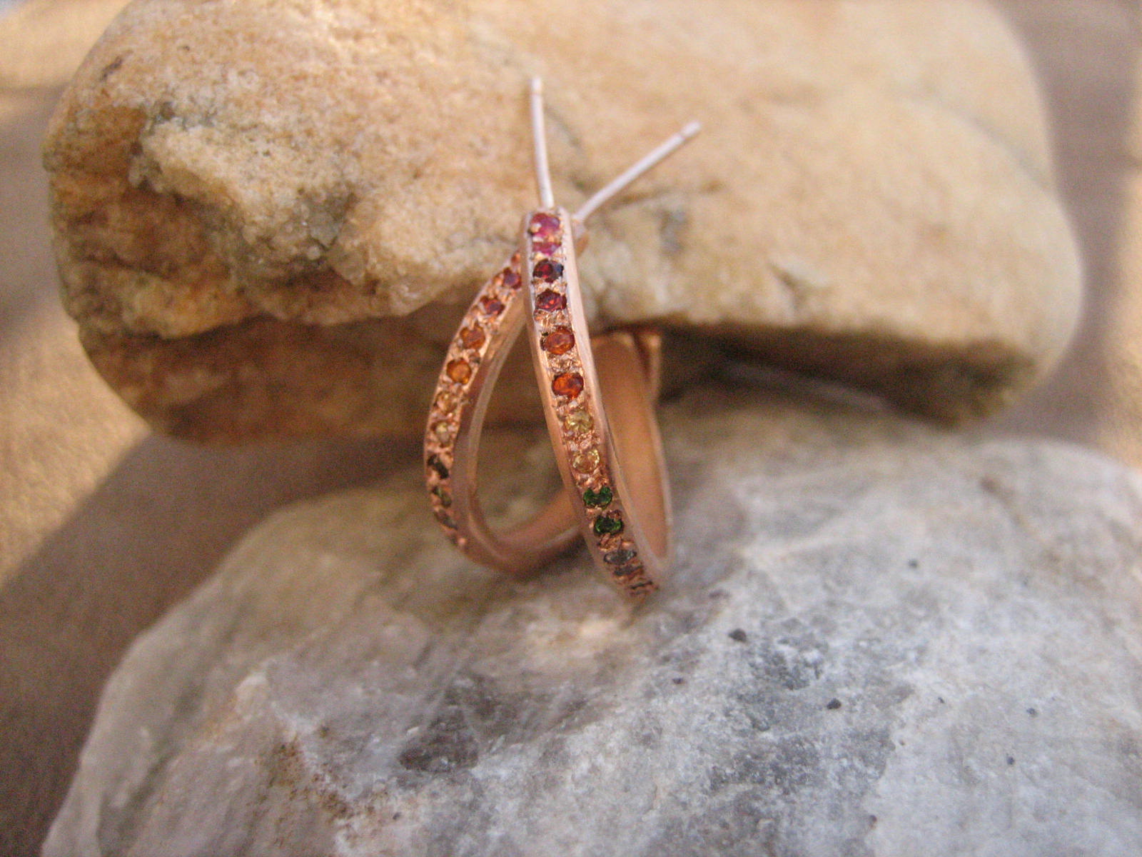 [earrings+rg+ombre+hoop.jpg]