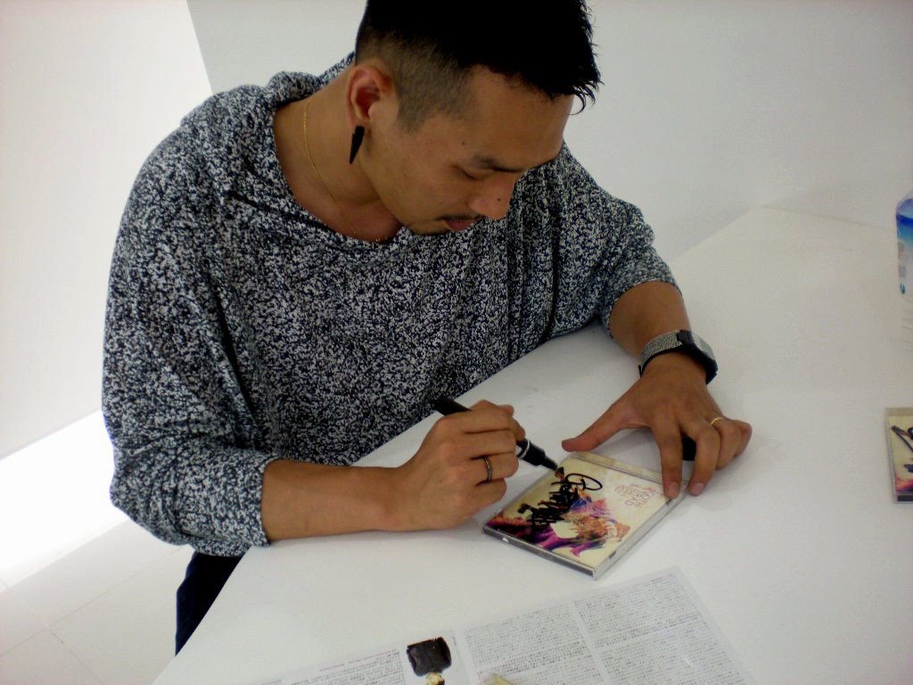 [DSCN1041.JPG]