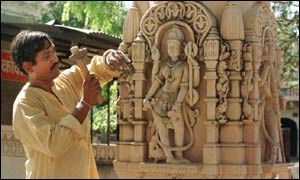 [ayodhya_chisel300.jpg]