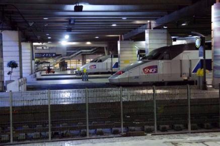 [1971188330-une-cinquantaine-de-tgv-affectes-par-un-incident-de-catenaire.jpg]