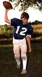 [JakeDelhomme_12yearoldfootball.jpg]