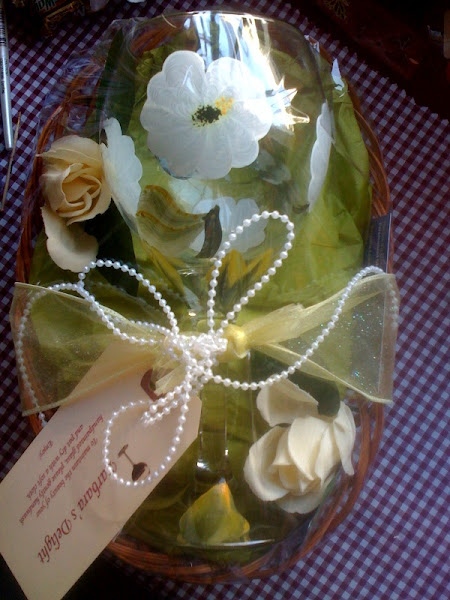 White Delight Basket