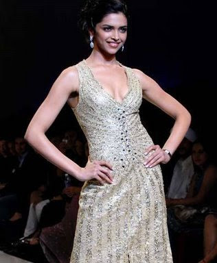 Alicia Keys Hairstyle Deepika Padukone walks the ramp for 'Mai Mumbai on LFW Alicia Keys Hairstyle Deepika Padukone walks the ramp for 'Mai Mumbai on LFW