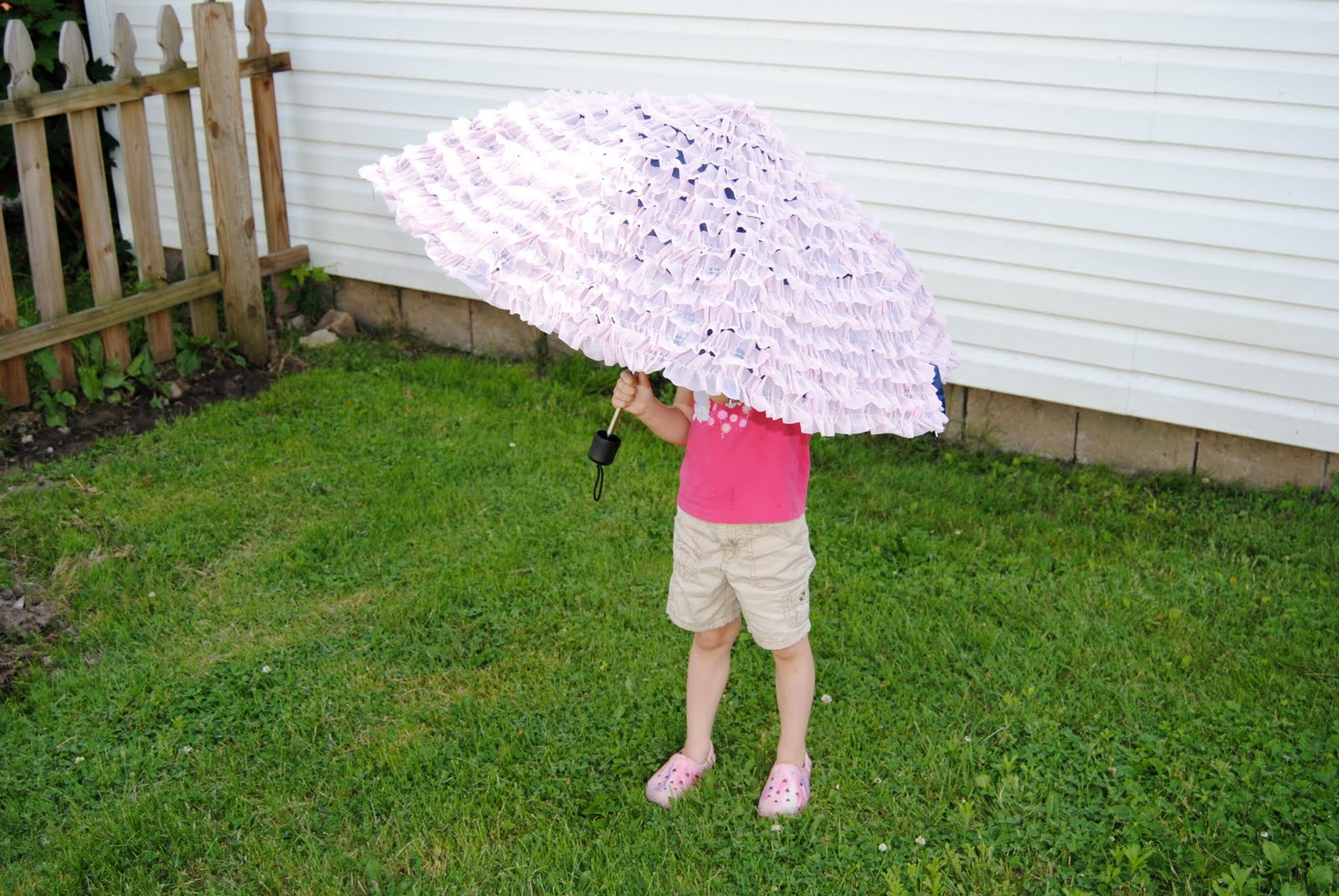 Realynn Dollar Store Ruffled Umbrella