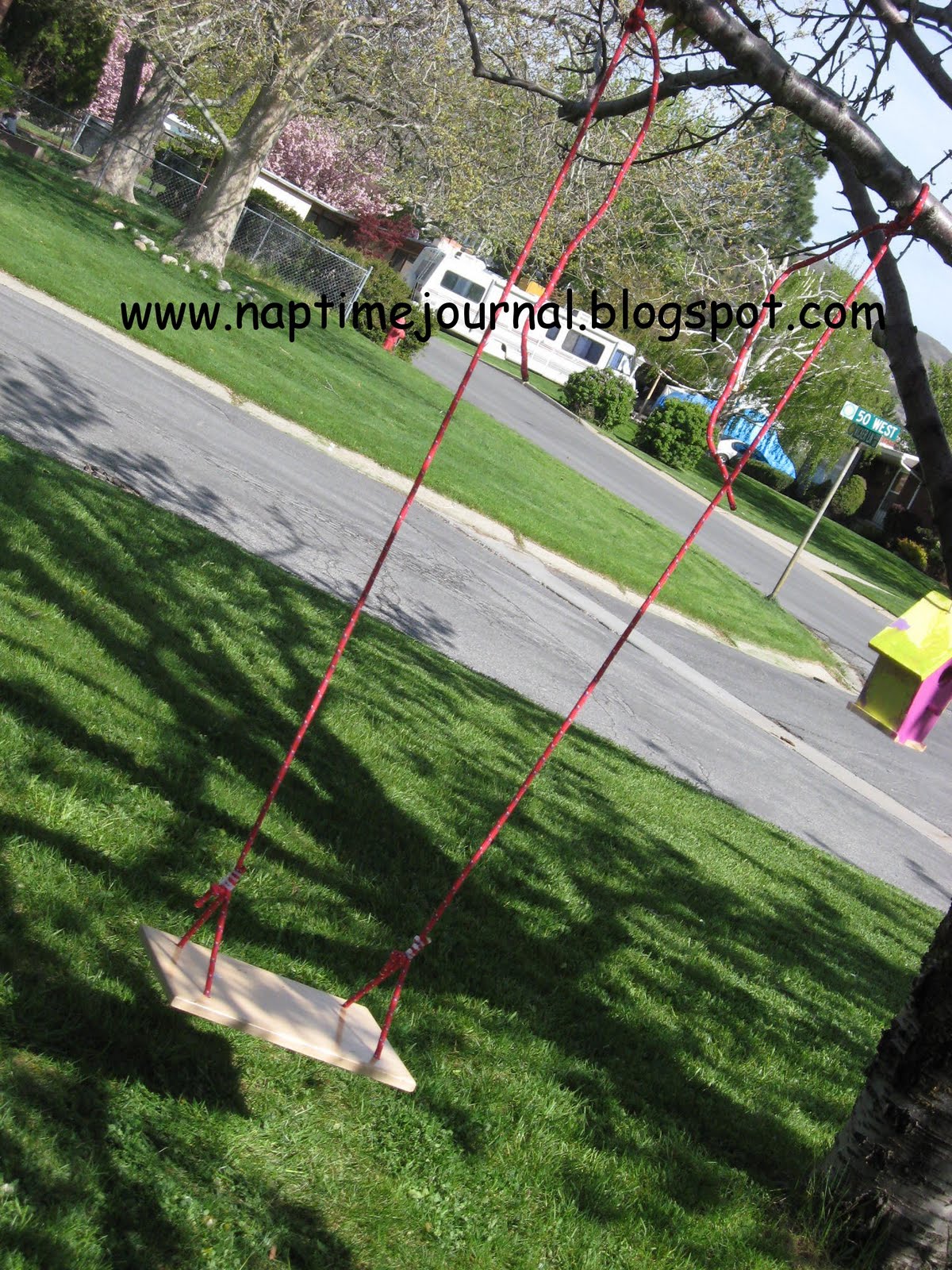 Nap Time Journal: DIY swing for your front or back yard