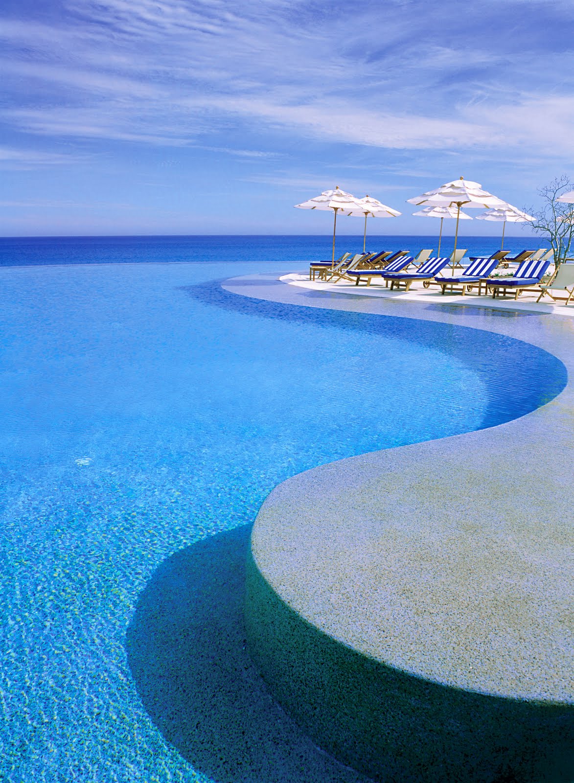 [Marquis+Los+Cabo+_SignatureInfinityPool[1]+(2).jpg]