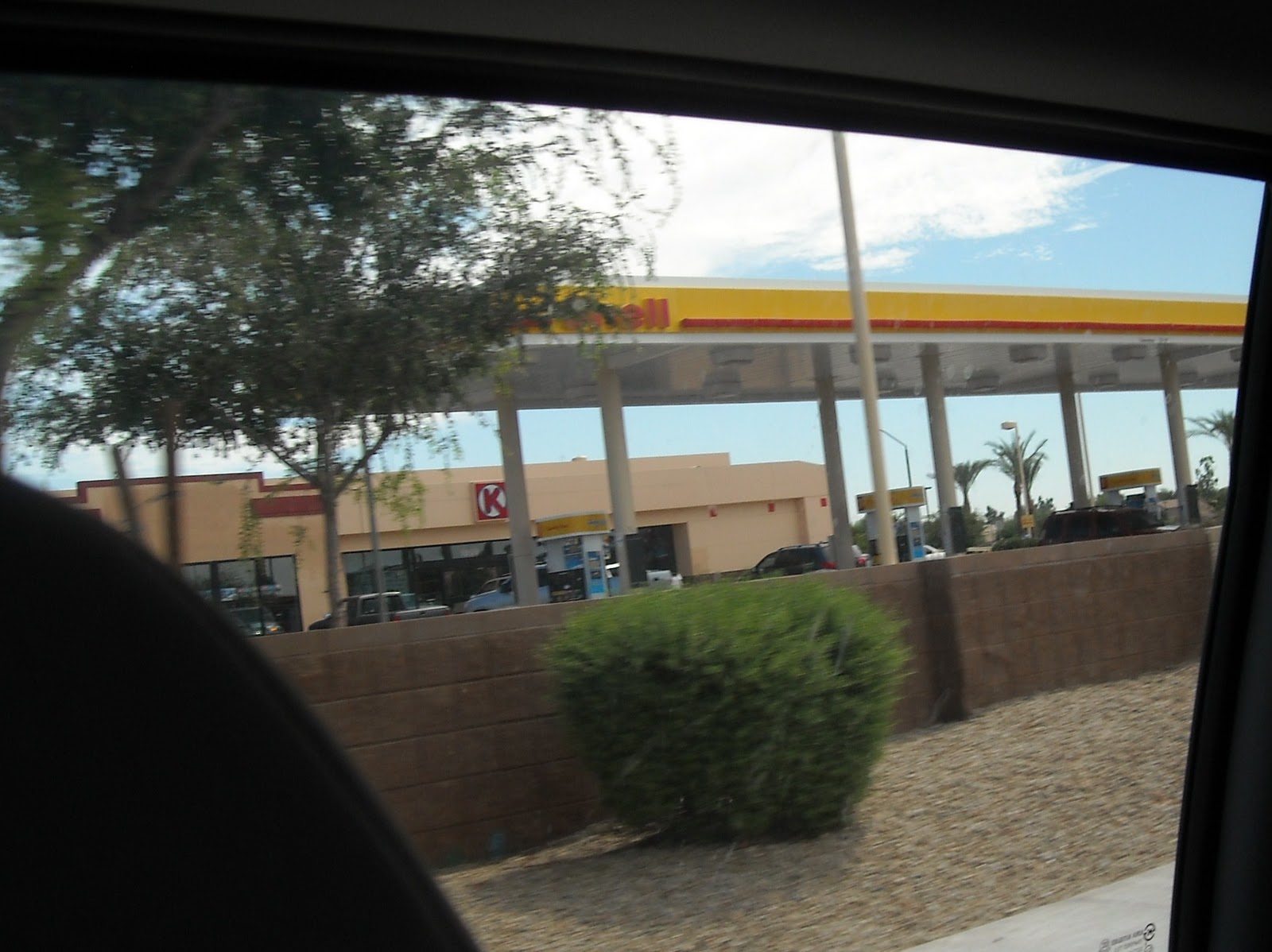 Moms Essential (AZ) Fry's Fuel Rewards...can be used at Shell gas