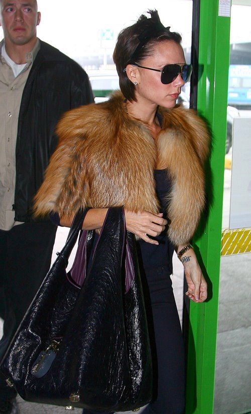 victoria-beckham-fur-1229-2.jpg