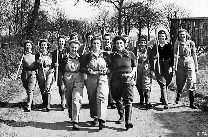 sarahjane down the lane Land Girls