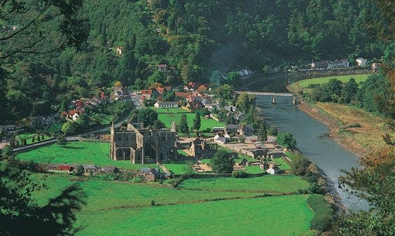 lines composed a few miles above “lines composed a few miles above tintern abbey” was written he has been to this place a few miles from lines composed a few miles above. lines composed a few miles above “lines composed a few miles above tintern abbey” was written he has been to this place a few miles from lines composed a few miles above.