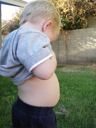 [olivertummy.jpg]