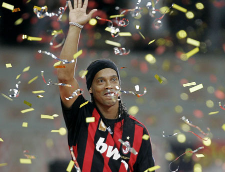 Ronaldinho_Milan2.jpg