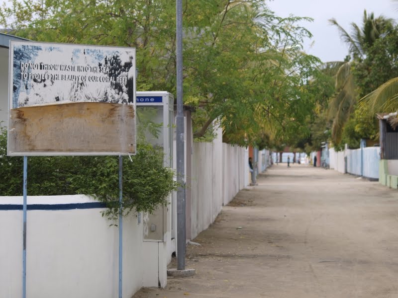 [cemtempomaldives39.JPG]