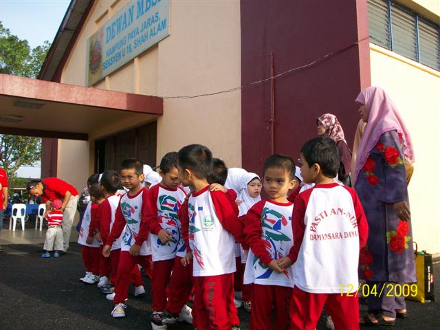 [01.jpg]