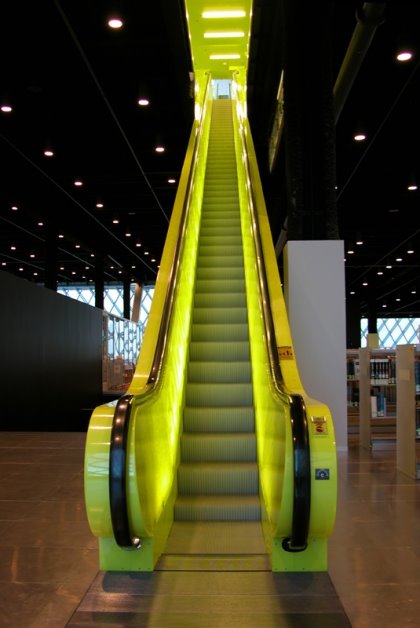 [Seattle+Public+Library.bmp]