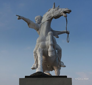 Patung Diponegoro ~ Bumi Nusantara