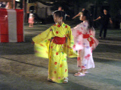 Cute little Chinese girls dancing