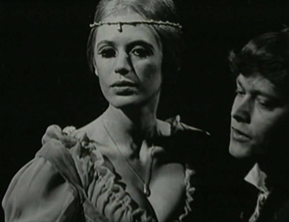 [hamlet.bmp]
