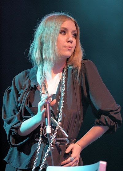 Lykke Li - Possibility Lyrics There's a possibility. There's a possibility Lykke Li - Possibility Lyrics There's a possibility. There's a possibility