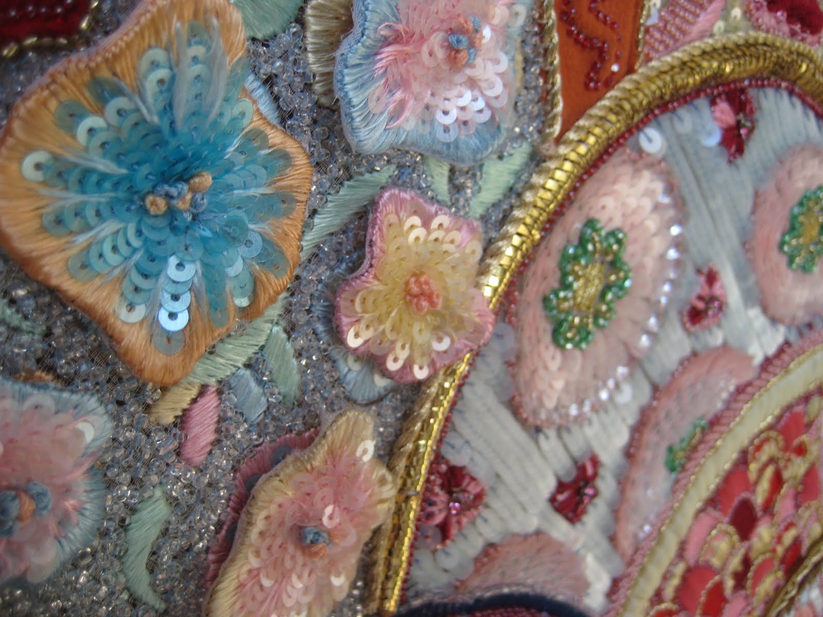 A Glimpse of Paris Mastering the art of embroidery, Paris style