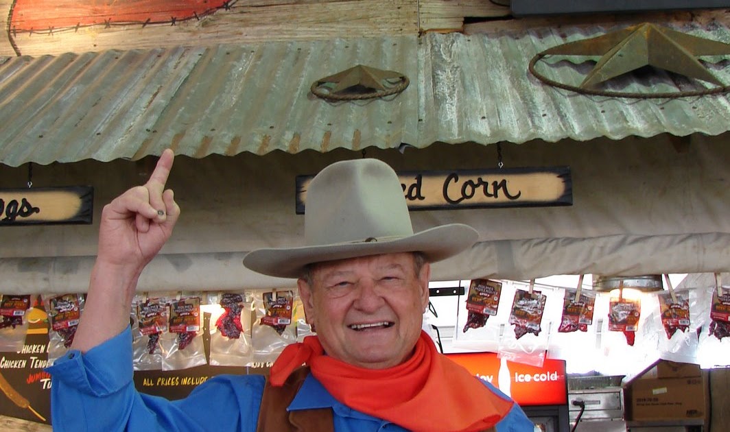 GENE AND NORMA HOWARD HOUSTON FAT STOCK SHOW PASSING OUT TRACTS