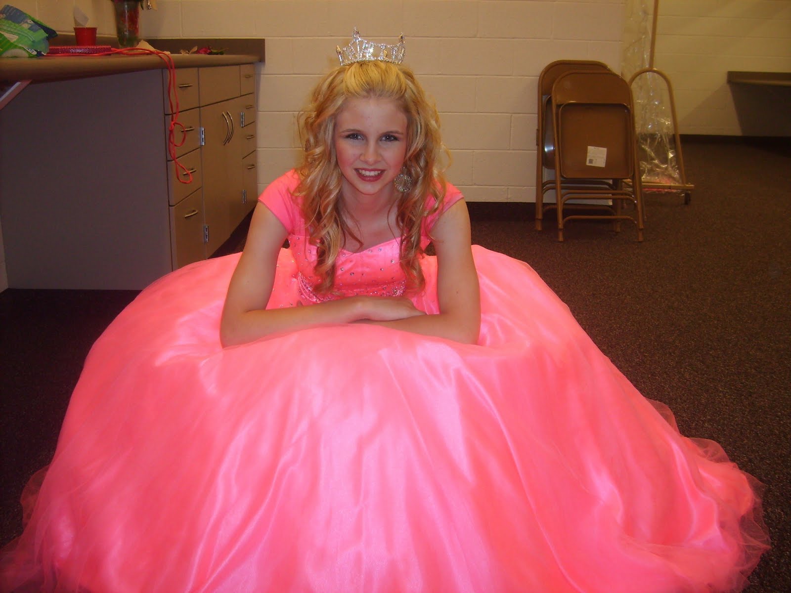 PINK POOFY DRESSES Different Dresses