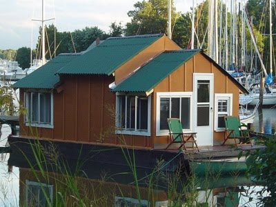 Houseboat Chesapeake Bay