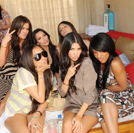 PRETTTTTY GIRLLLLLS