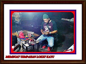 KETIKA MEMYIAPKAN LOKET KAYU.