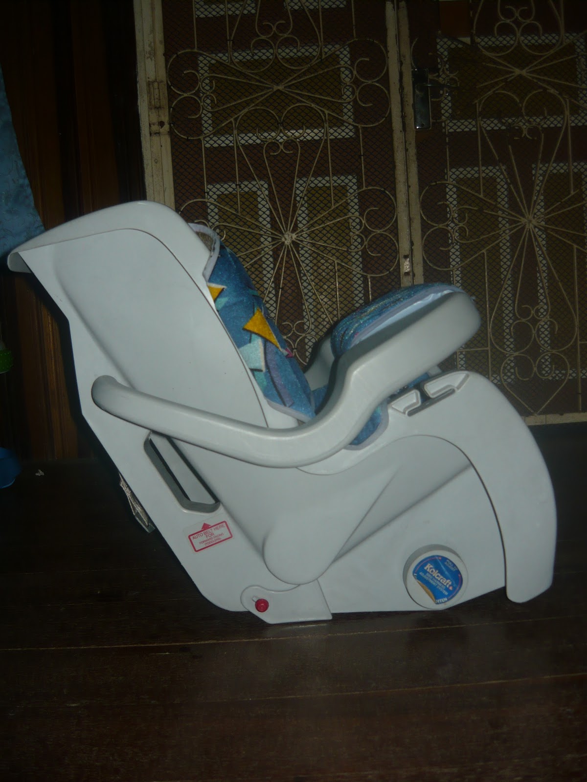 SEMUA DISINI...BABIES & MUMS... KOLCRAFT CAR SEAT