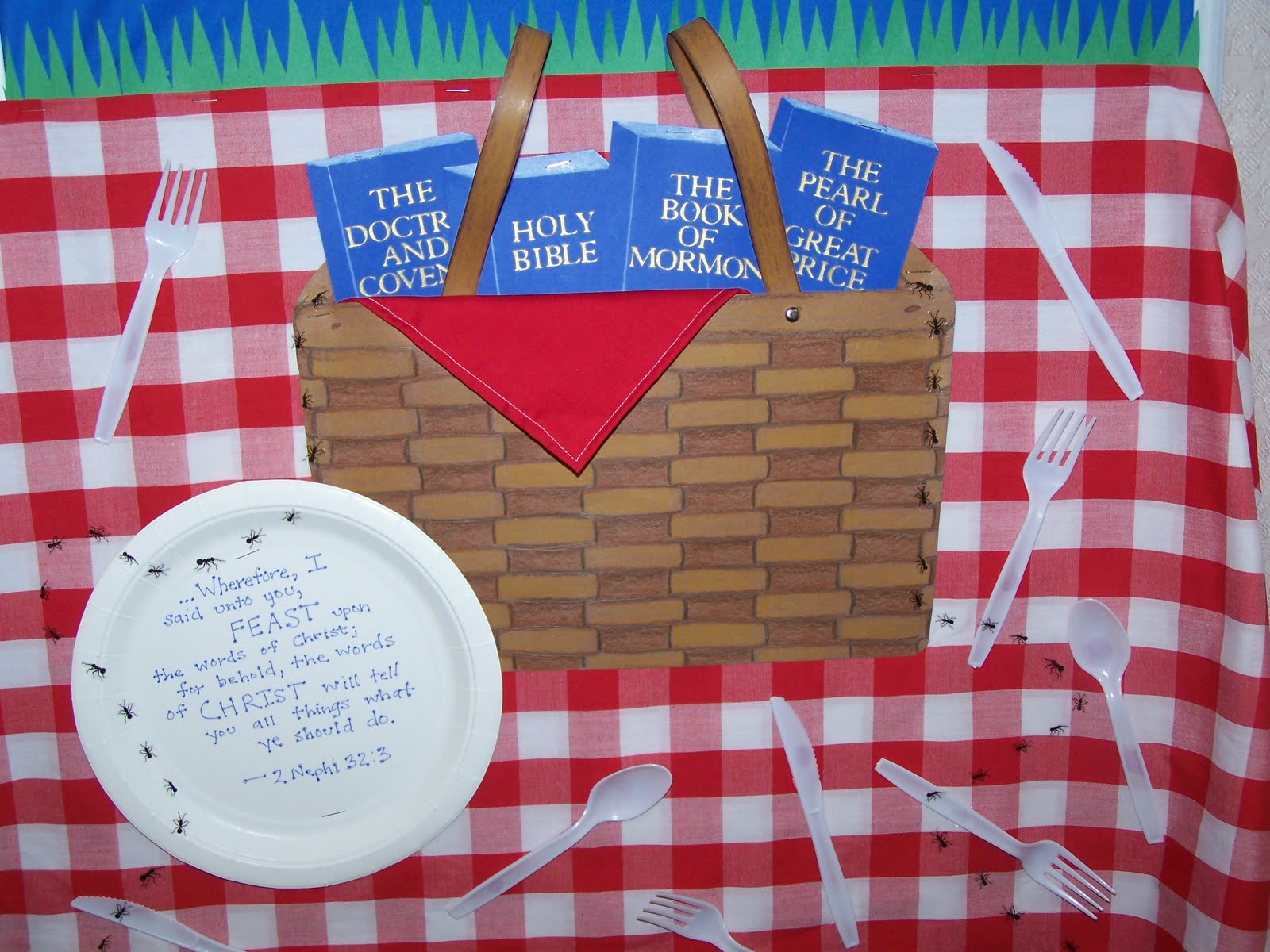 2010++123010+216.jpg 1,600×1,200 pixels Church bulletin boards