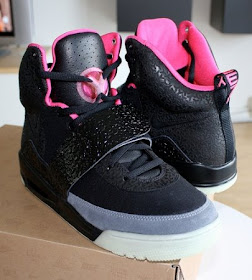 black pink yeezys