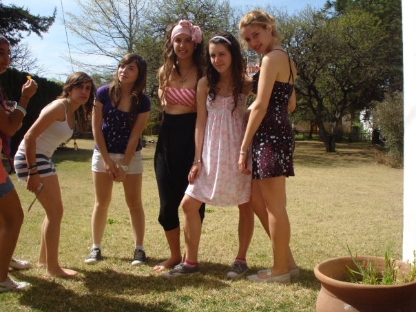 [8428_1235659085918_1062441121_753520_368960_n.jpg]