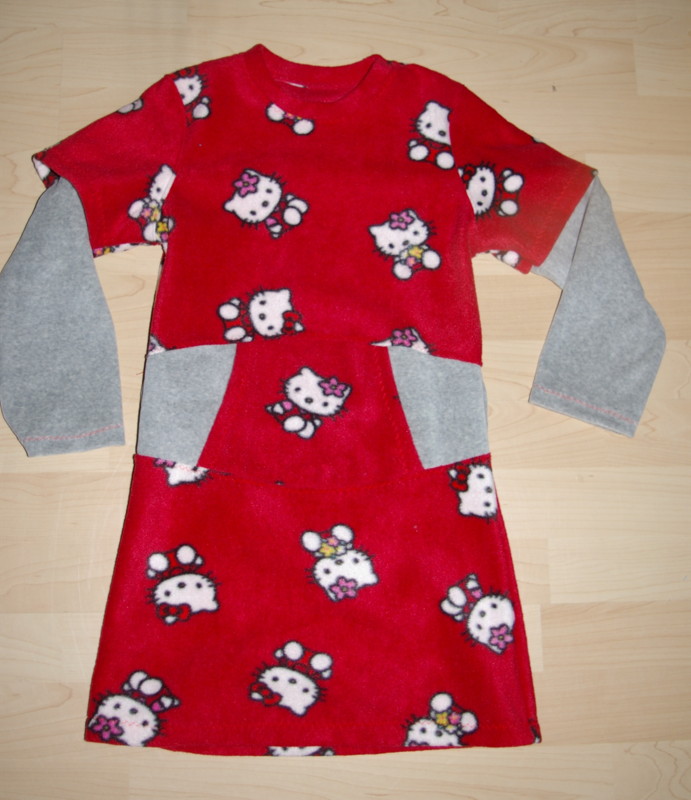 [rotes+Kittykleid.JPG]