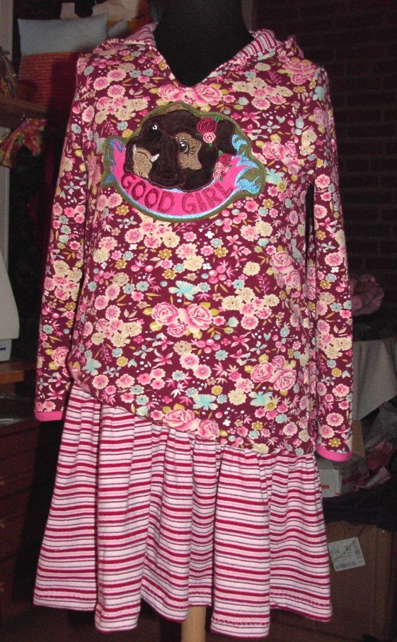 [Bulldoggenkleid+Pattern+Company.JPG]