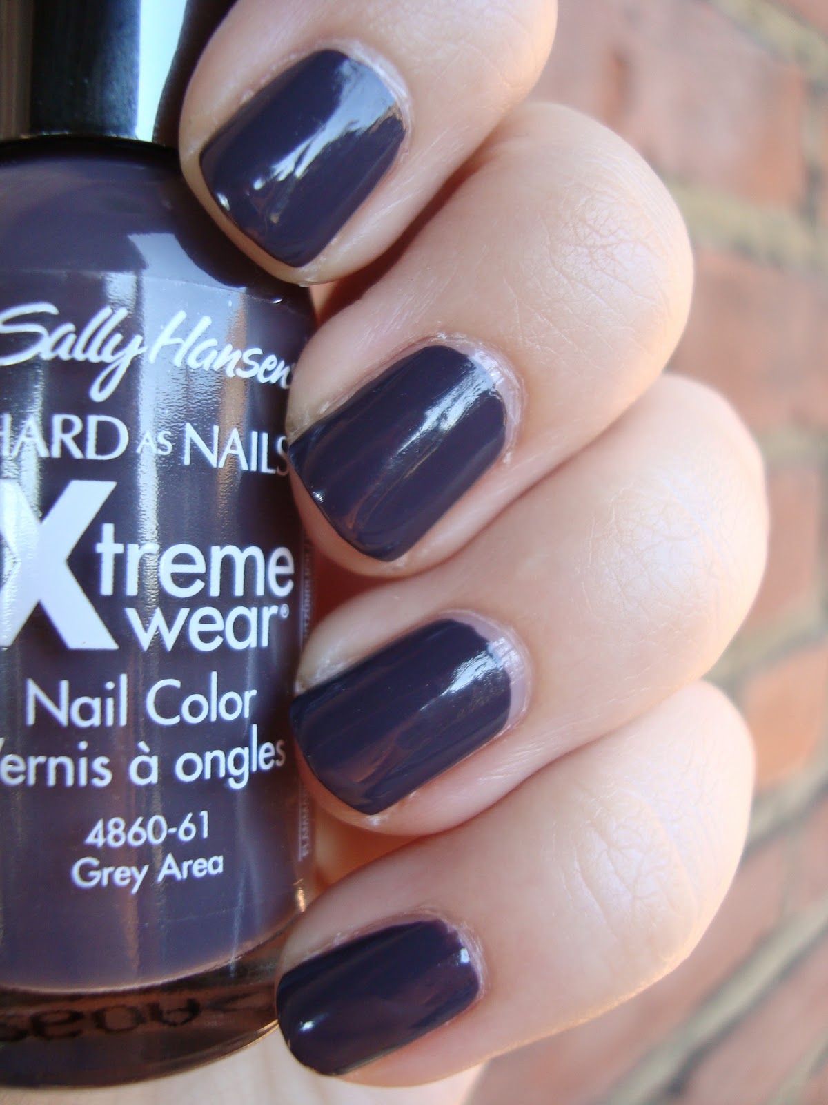short 'n chic: sally hansen xtreme wear grey area