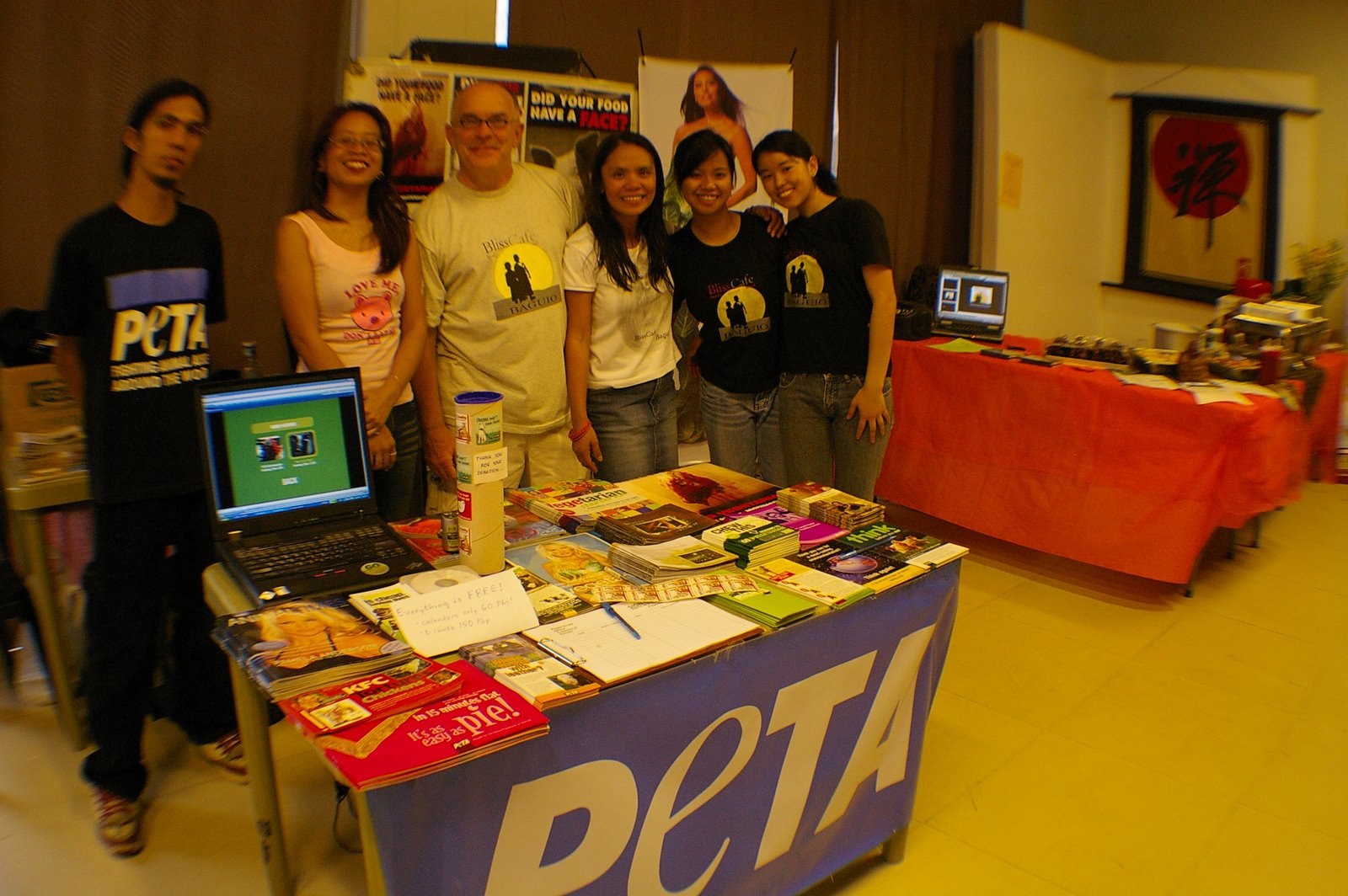 [IMGP9882.JPG]