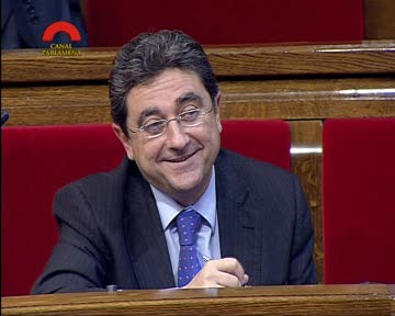 [enric+a+l'escó.jpg]