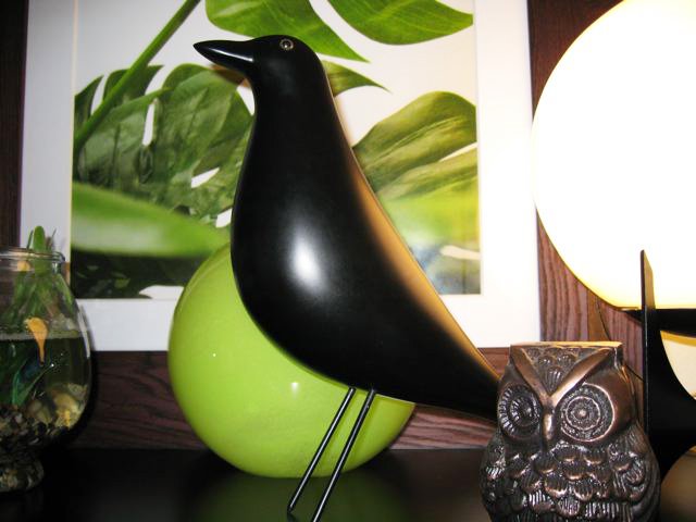 [eames-house-bird-crow-2.jpg]