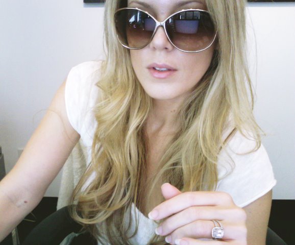 [lovemaegan-leafskirt2.jpg]