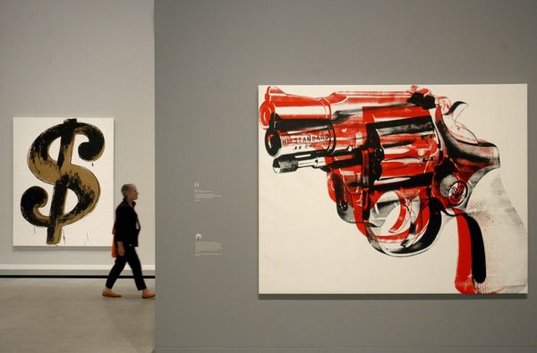 [abcdotnedotau-warholsgun1981.jpg]