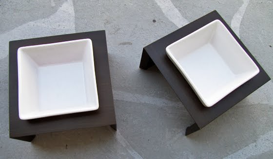 [cool-dog-bowls-raised-modern-pet-feeders-2.jpg]