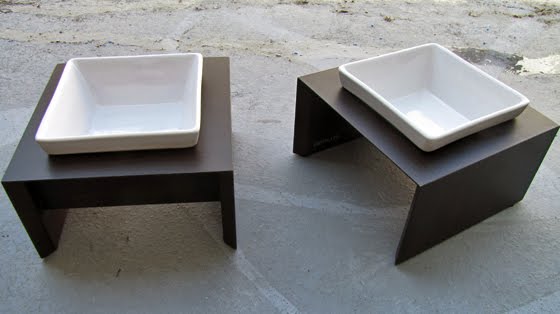 [cool-dog-bowls-raised-modern-pet-feeders-1.jpg]