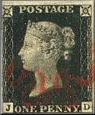 le premier timbre (one penny black) oeuvre de Rowland Hill en 1840